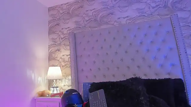 Kev jenner online show from 12-28-24, 01:39