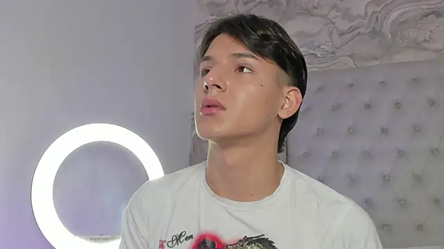 Kev jenner online show from 09-13-25, 07:46