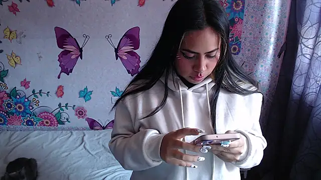 Snapshot of Zart_Blaze chatting on 10-28-25, 07:05 Zart Blaze online show from 10-28-25, 07:05