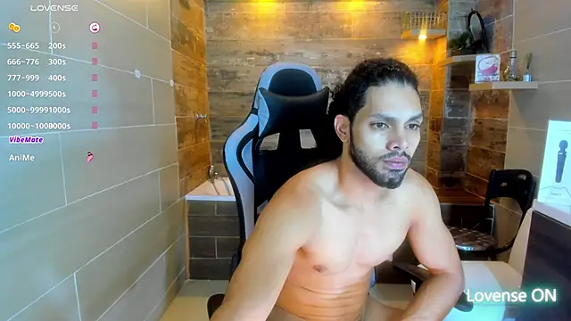 Snapshot of Amir_Abdull chatting on 01-25-25, 12:38 Amir Abdull online show from 01-25-25, 12:38