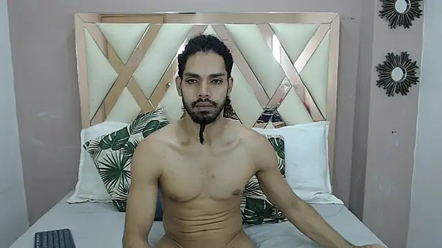 Snapshot of Amir_Abdull chatting on 11-04-25, 02:38 Amir Abdull online show from 11-04-25, 02:38