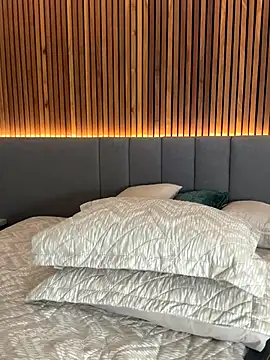 EmiilyAdams  online show from 11-04-25, 10:09