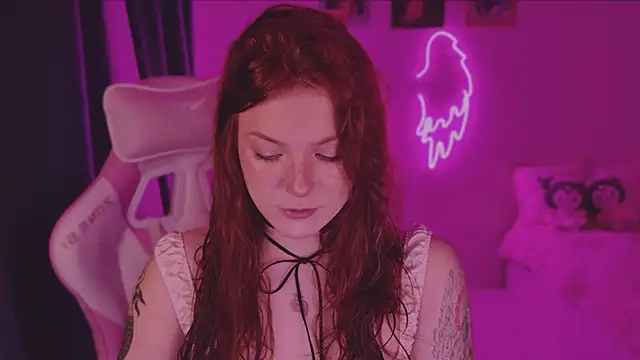 Snapshot of Elsie_Ginger chatting on 12-09-24, 10:20 Elsie Ginger online show from 12-09-24, 10:20