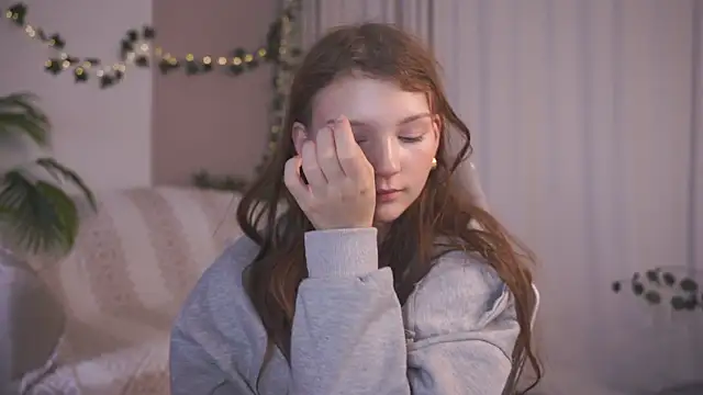 CindyGarrison online show from 09-14-25, 01:38