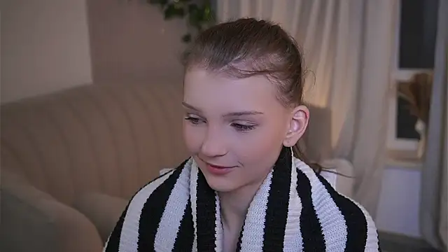 CindyGarrison online show from 04-10-26, 11:42