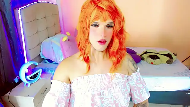 Snapshot of TaylorMon chatting on 02-08-25, 04:25 TaylorMon online show from 02-08-25, 04:25