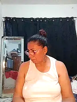 Snapshot of sorbetico_perverse chatting on 03-17-25, 09:23 sorbetico perverse online show from 03-17-25, 09:23