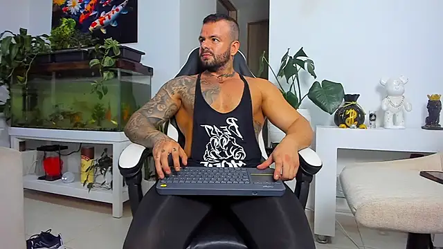 Johnnygrayson1 online show from 11-18-25, 11:26