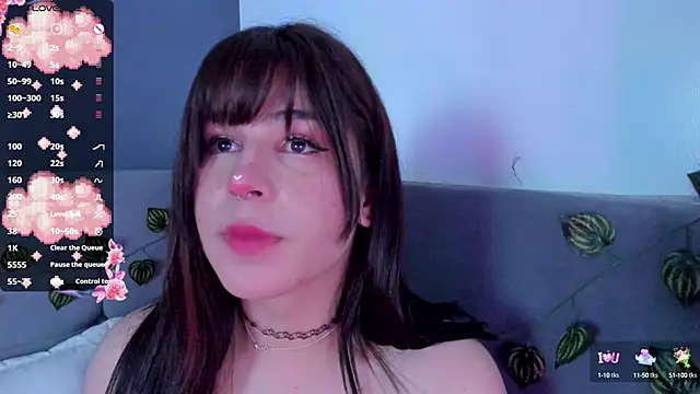 Snapshot of Yuri_Stars chatting on 03-18-25, 02:47 Yuri Stars online show from 03-18-25, 02:47