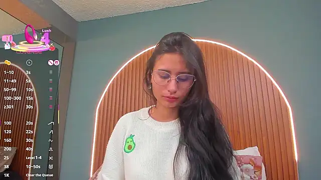 NayeCloud online show from 01-08-26, 03:42