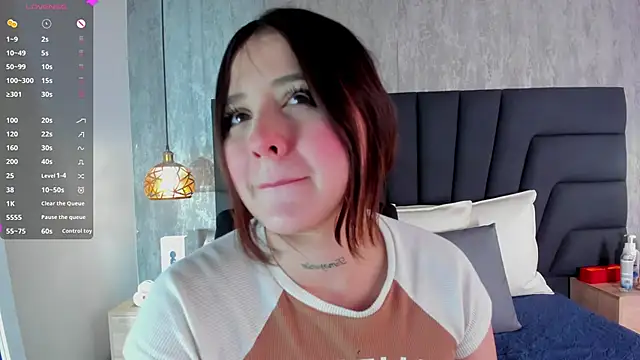 Snapshot of Sabrina_Lennox chatting on 02-20-25, 08:47 Sabrina Lennox online show from 02-20-25, 08:47