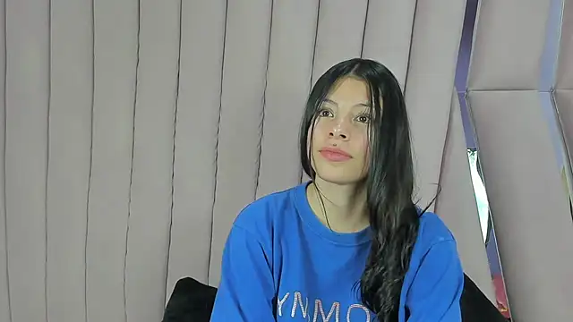 Sasha Petitte online show from 10-09-25, 04:43