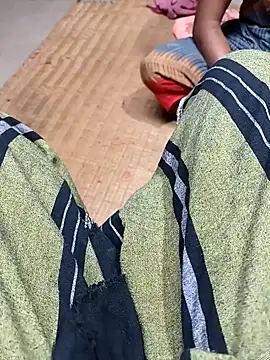 Snapshot of hairipussy2 chatting on 02-21-25, 05:13 hairipussy2 online show from 02-21-25, 05:13