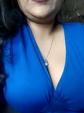 HaaniKaur online show from 12-23-24, 07:38