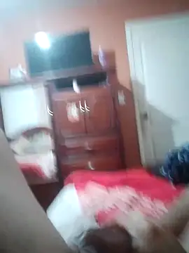 Snapshot of yahirgyui chatting on 09-22-25, 04:03 yahirgyui online show from 09-22-25, 04:03