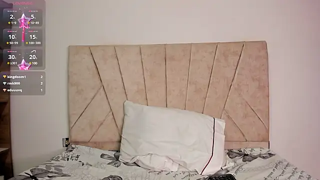 Kaela18 online show from 01-30-25, 04:24