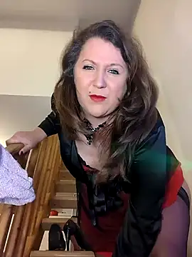 Snapshot of Candy-Desire chatting on 12-26-24, 07:27 Candy-Desire online show from 12-26-24, 07:27