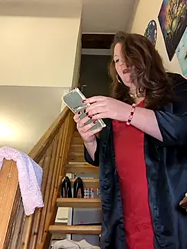 Snapshot of Candy-Desire chatting on 02-20-26, 07:36 Candy-Desire online show from 02-20-26, 07:36