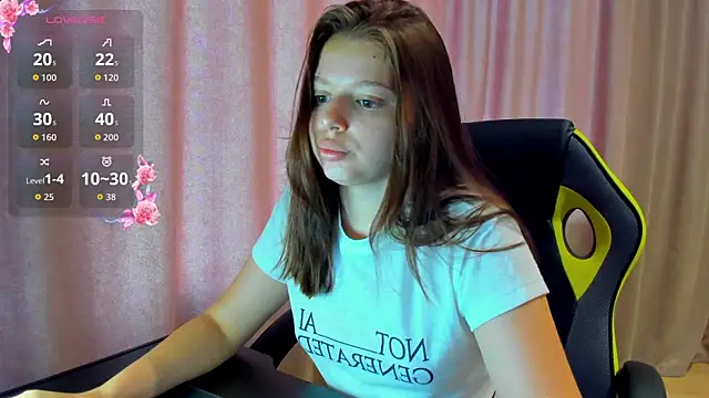 Snapshot of Nicky_Rosee chatting on 07-13-26, 01:52 Nicky Rosee online show from 07-13-26, 01:52