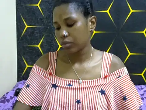 Snapshot of miss_lyne001 chatting on 02-28-25, 01:26 miss lyne001 online show from 02-28-25, 01:26