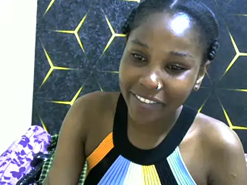 Snapshot of miss_lyne001 chatting on 03-12-25, 04:13 miss lyne001 online show from 03-12-25, 04:13