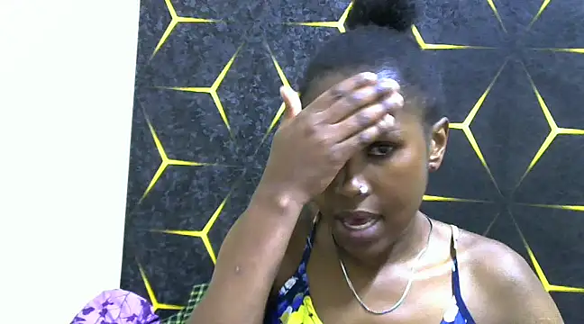 Snapshot of miss_lyne001 chatting on 03-14-25, 03:25 miss lyne001 online show from 03-14-25, 03:25