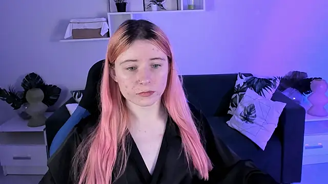 LexiWenford online show from 01-16-25, 05:53