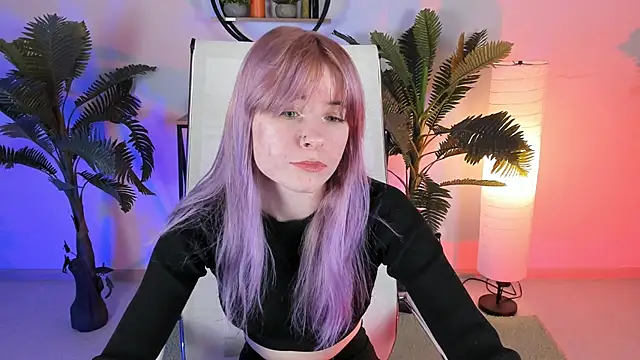 LexiWenford online show from 03-12-25, 05:46