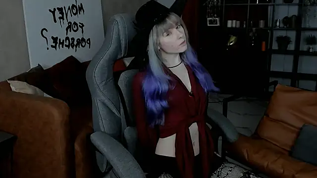 LexiWenford online show from 10-29-25, 02:47