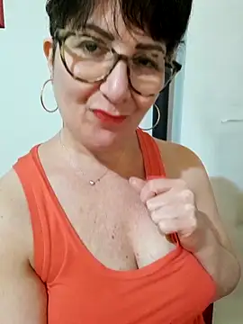 Viola8p online show from 02-10-26, 03:27