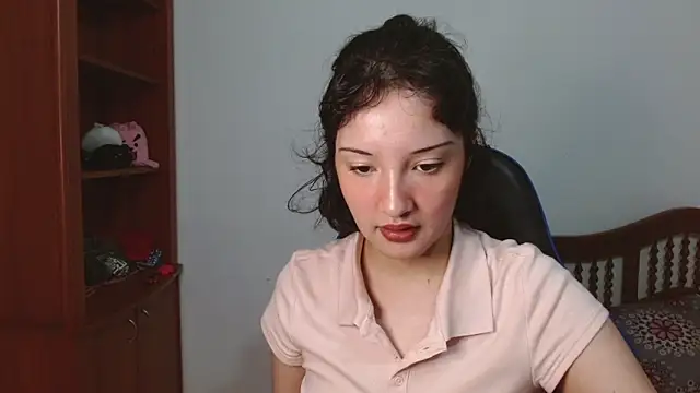 Snapshot of alexaa08 chatting on 09-23-25, 12:08 alexaa08 online show from 09-23-25, 12:08