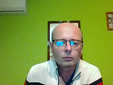 Snapshot of Tiger202441 chatting on 10-21-25, 06:41 Tiger202441 online show from 10-21-25, 06:41