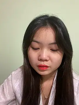 Maeve2k5 online show from 01-02-25, 12:23