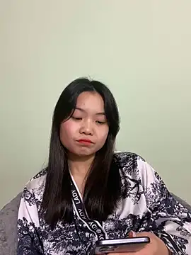 Maeve2k5 online show from 01-04-25, 02:46