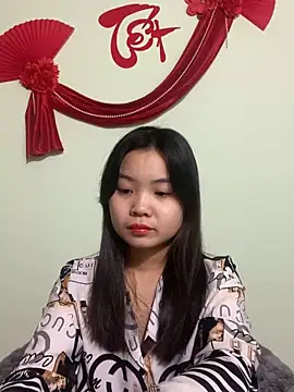 Maeve2k5 online show from 01-10-25, 12:17