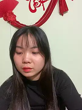 Maeve2k5 online show from 02-12-25, 10:56