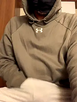 Eggsyapel online show from 10-22-25, 04:57