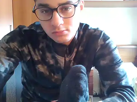 Eggsyapel online show from 11-10-25, 03:11