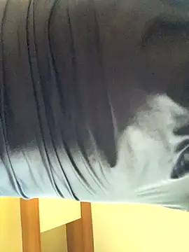 Eggsyapel online show from 11-20-25, 06:07