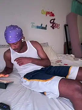 Snapshot of esteraulxxx chatting on 12-10-24, 06:17 esteraulxxx online show from 12-10-24, 06:17