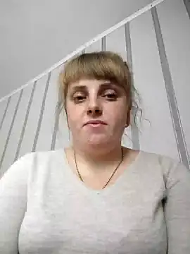 Snapshot of CoddessCrystal chatting on 01-26-25, 08:46 CoddessCrystal online show from 01-26-25, 08:46