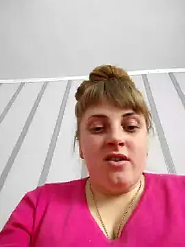 Snapshot of CoddessCrystal chatting on 02-10-25, 09:58 CoddessCrystal online show from 02-10-25, 09:58