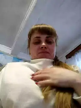 Snapshot of CoddessCrystal chatting on 02-16-25, 07:15 CoddessCrystal online show from 02-16-25, 07:15