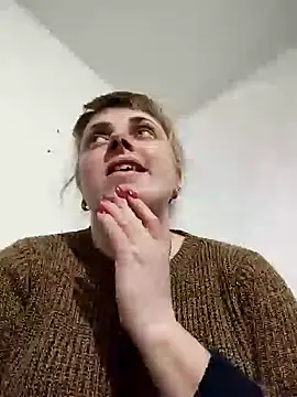 Snapshot of CoddessCrystal chatting on 02-26-25, 04:45 CoddessCrystal online show from 02-26-25, 04:45