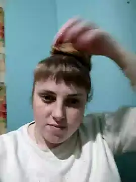 Snapshot of CoddessCrystal chatting on 03-02-25, 04:21 CoddessCrystal online show from 03-02-25, 04:21