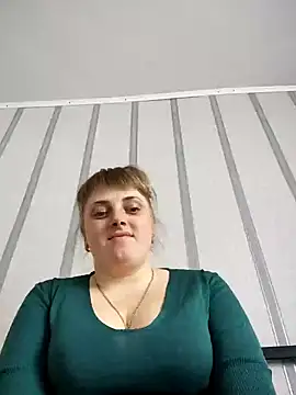 Snapshot of CoddessCrystal chatting on 03-11-25, 12:28 CoddessCrystal online show from 03-11-25, 12:28