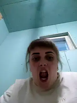 Snapshot of CoddessCrystal chatting on 03-12-25, 04:13 CoddessCrystal online show from 03-12-25, 04:13