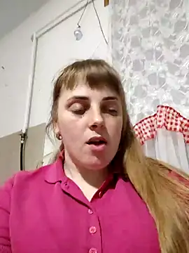 Snapshot of CoddessCrystal chatting on 03-17-25, 05:27 CoddessCrystal online show from 03-17-25, 05:27
