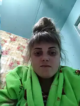Snapshot of CoddessCrystal chatting on 03-19-25, 05:06 CoddessCrystal online show from 03-19-25, 05:06