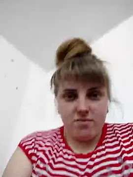 Snapshot of CoddessCrystal chatting on 03-21-25, 11:55 CoddessCrystal online show from 03-21-25, 11:55